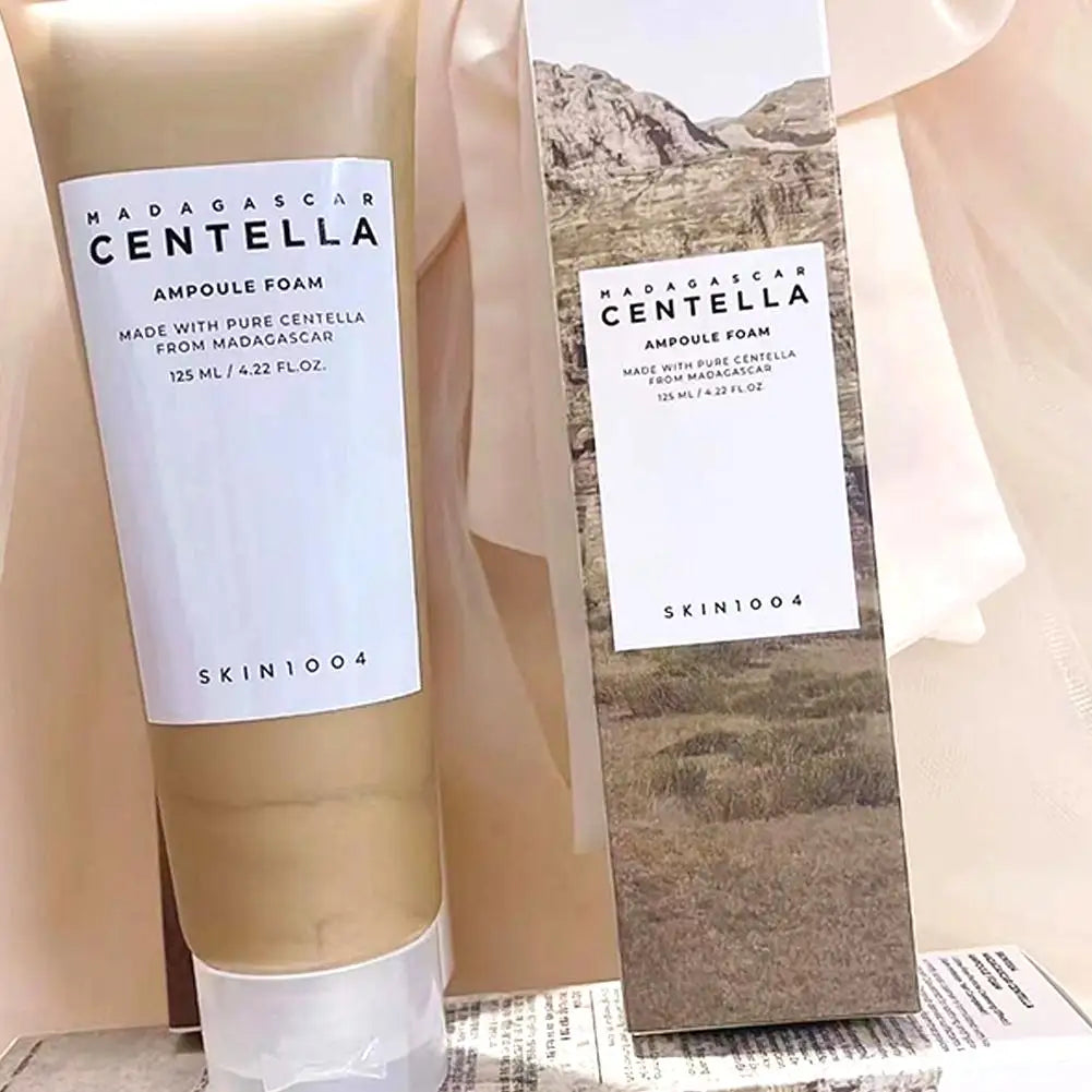 Espuma limpiadora de poros con Centella Asiática de Skin1004